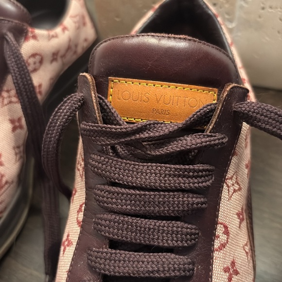 Louis Vuitton Limited Edition Takashi Murakami Monogram Mini Lin Sneakers - Picture 3 of 9